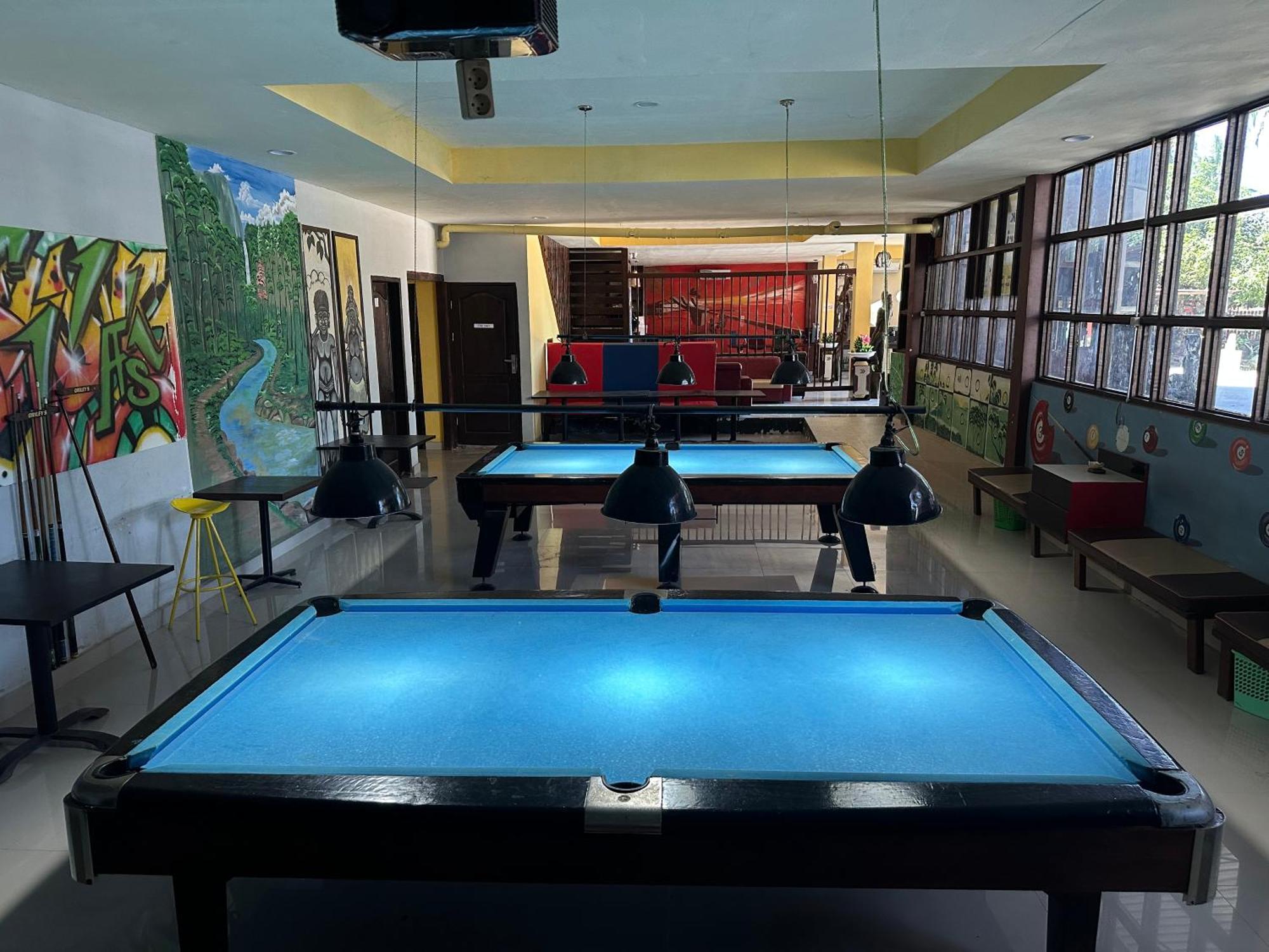 Mooi Park Hotel Sorong Buitenkant foto